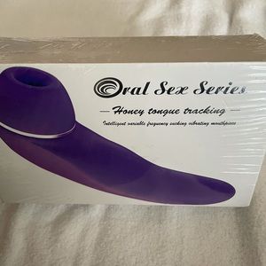 Honey Tongue Tracker